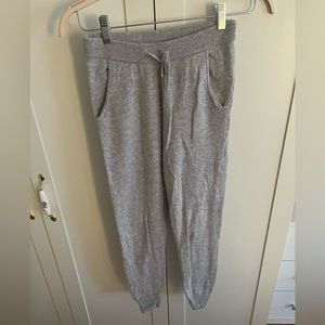 100% cashmere joggers